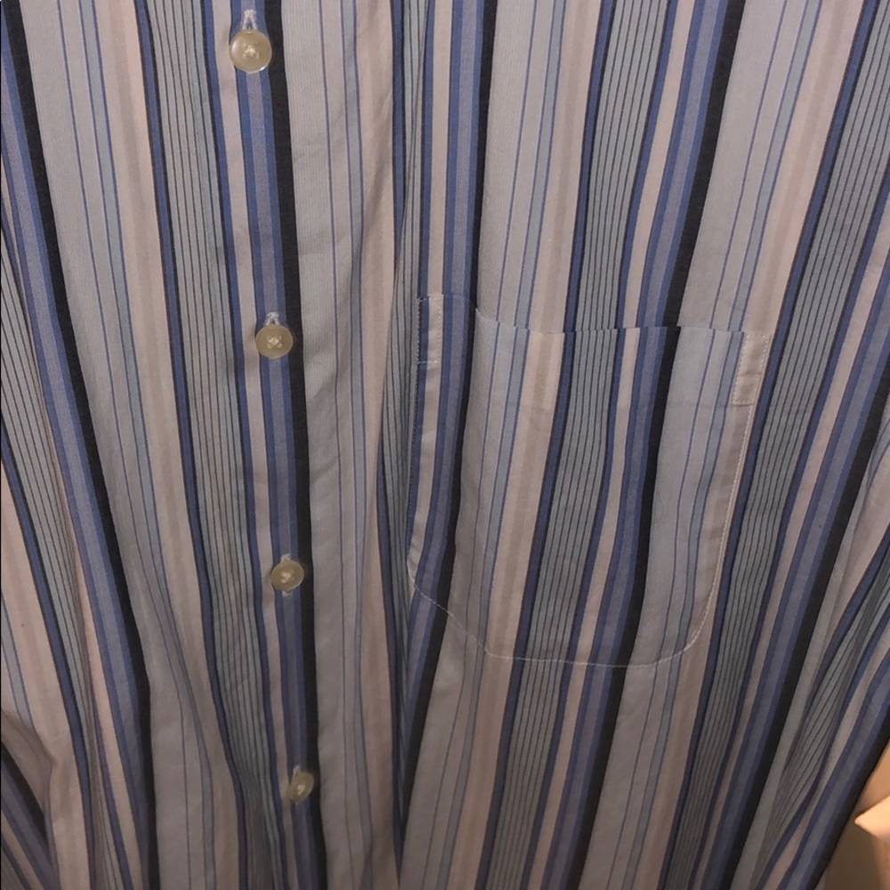 Men’s button down - Picture 3 of 3